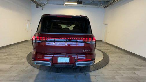 2025 INFINITI QX80 SENSORY AWD