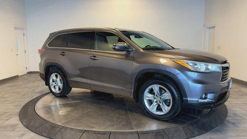 2015 Toyota Highlander Limited Platinum