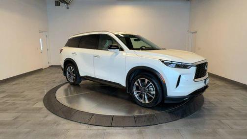 2025 INFINITI QX60 Luxe