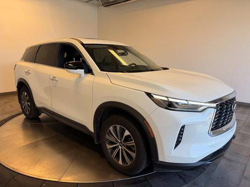 2025 INFINITI QX60 Pure