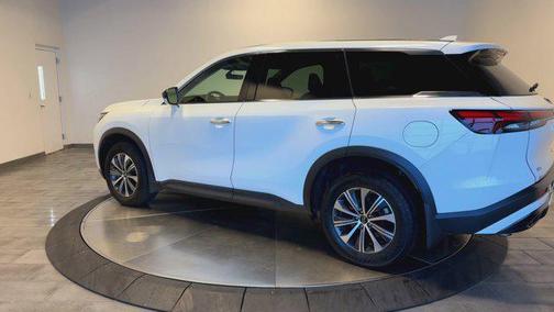 2025 INFINITI QX60 Pure