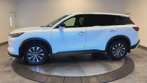 2025 INFINITI QX60 Pure