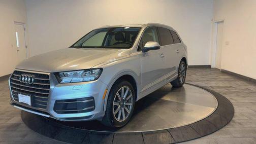 2019 Audi Q7 45 Premium Plus