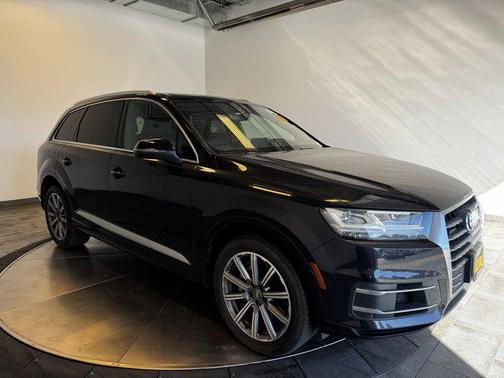 2019 Audi Q7 55 Premium Plus
