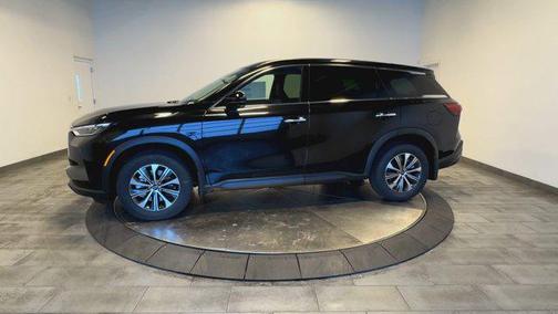 2025 INFINITI QX60 Pure