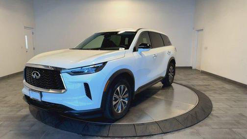2025 INFINITI QX60 Pure