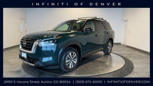 2023 Nissan Pathfinder SL 4WD