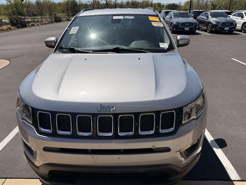 Billet Silver Metallic Clearcoat 2018 Jeep Compass Latitude