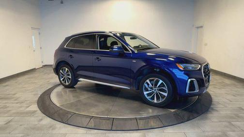 2023 Audi Q5 45 S line Premium Plus
