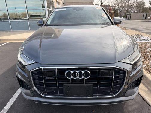 2020 Audi Q8 55 Premium Plus