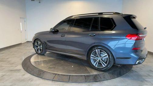 Arctic Gray Metallic 2020 BMW X7 xDrive40i