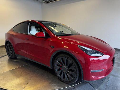 2022 Tesla Model Y Performance Dual Motor All-Wheel Drive