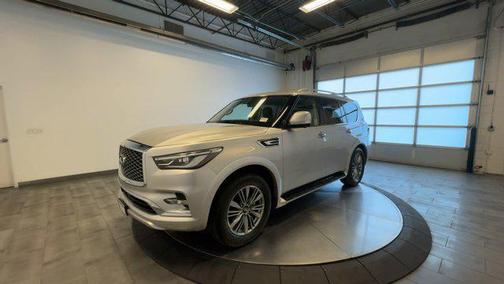 2021 INFINITI QX80 Luxe