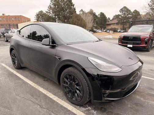 2023 Tesla Model Y Long Range Dual Motor All-Wheel Drive