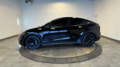 2023 Tesla Model Y Long Range Dual Motor All-Wheel Drive