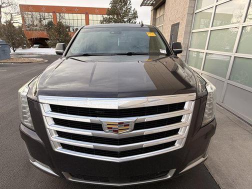 2018 Cadillac Escalade Premium Luxury