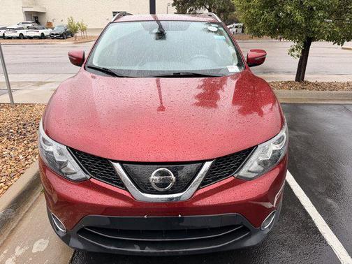 Gun Metallic 2022 Nissan Rogue Sport SL