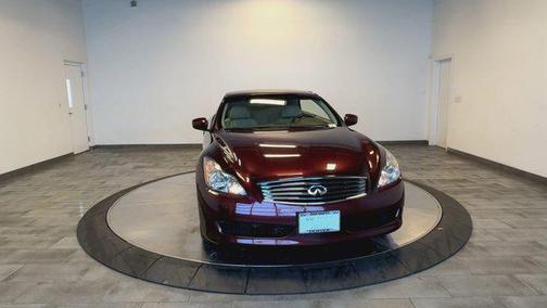 2010 INFINITI G37 Base