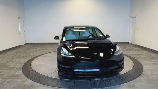 2020 Tesla Model 3 Standard Range