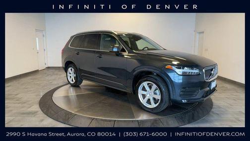 2022 Volvo XC90 T5 Momentum