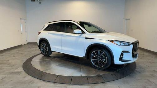 Radiant White 2025 INFINITI QX50 SPORT