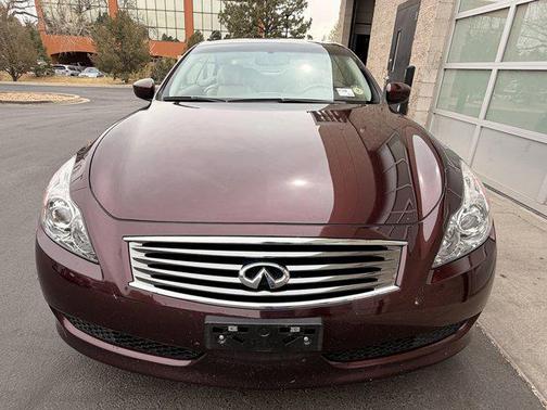 Midnight Garnet 2010 INFINITI G37 Base