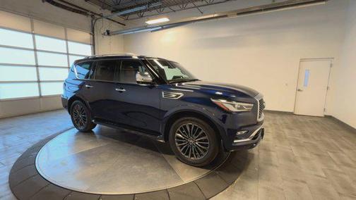 2023 INFINITI QX80 SENSORY AWD