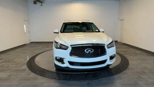 2017 INFINITI QX60 Base