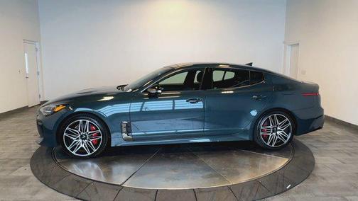 2022 Kia Stinger GT1