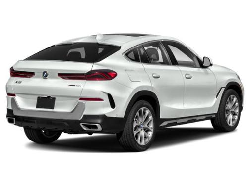 Gray 2023 BMW X6 M50i