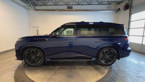 2026 INFINITI QX80 SPORT