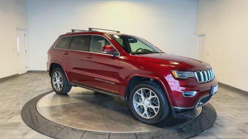 2018 Jeep Grand Cherokee Sterling Edition