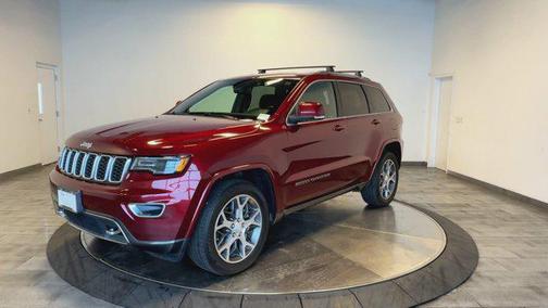 2018 Jeep Grand Cherokee Sterling Edition