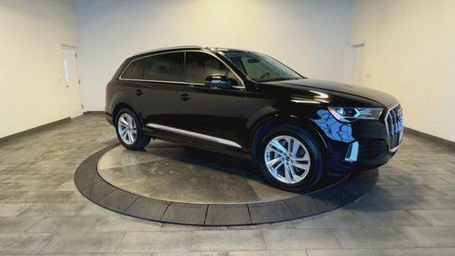 2021 Audi Q7 55 Premium Plus