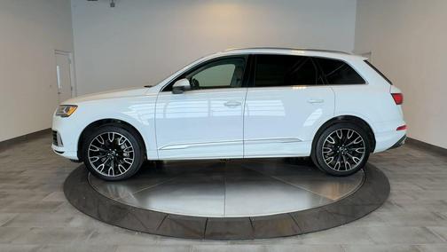 Carrara White 2020 Audi Q7 55 Premium Plus