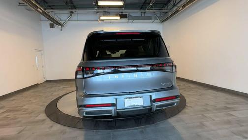 Dynamic Metal 2025 INFINITI QX80 SENSORY AWD