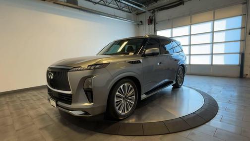 Dynamic Metal 2025 INFINITI QX80 SENSORY AWD