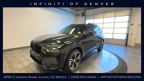 Black Sapphire Metallic 2023 BMW X7 xDrive40i