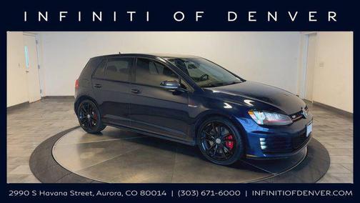 2017 Volkswagen Golf GTI 2.0T SE 4-Door