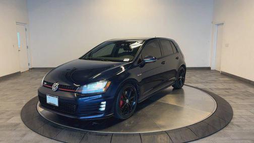 2017 Volkswagen Golf GTI 2.0T SE 4-Door