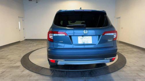 Steel Sapphire Metallic 2022 Honda Pilot Touring 8-Passenger