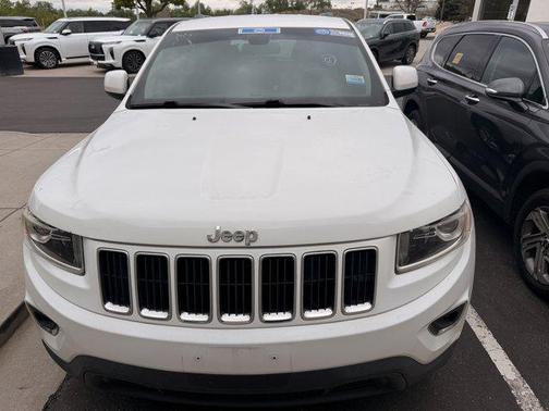 Bright White Clearcoat 2014 Jeep Grand Cherokee Laredo