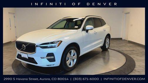 2022 Volvo XC60 B5 Momentum