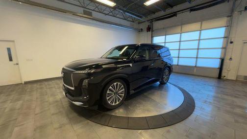 2025 INFINITI QX80 SENSORY AWD