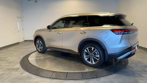 Warm Titanium 2023 INFINITI QX60 Luxe