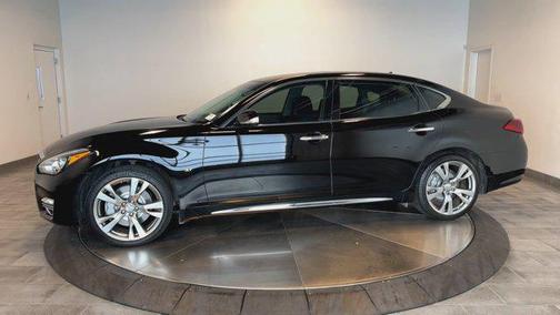 2018 INFINITI Q70L 3.7 LUXE