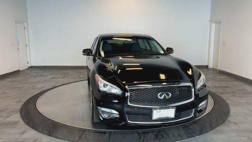 2018 INFINITI Q70L 3.7 LUXE