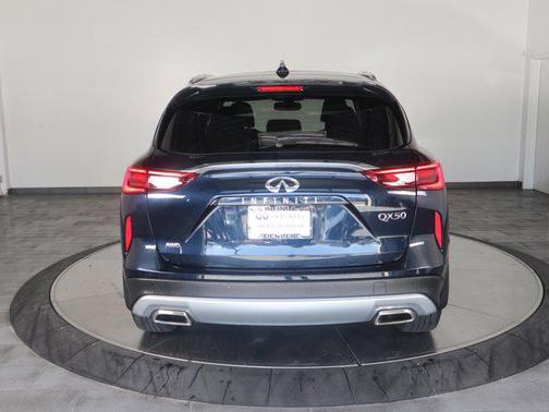 2021 INFINITI QX50 LUXE AWD