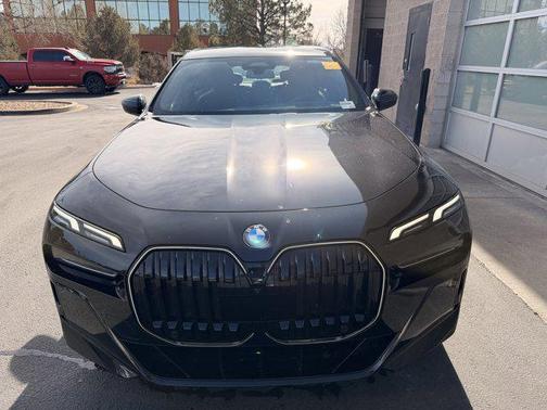 2024 BMW 740 xDrive