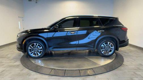 Mineral Black 2023 INFINITI QX60 Luxe